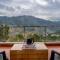 2 BHK Serviced Apartments Kasauli I Mountain View I The Western Heights I By Exotic Stays - 卡绍利