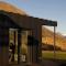 Luxury Passive House on a 50 acre lakeside farm - Wanaka
