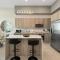 Luxury & Modern Condo in Design District with Pool - Майами