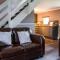Home Farm Apartments