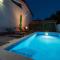 Lovely Apartment In Peroj With Wifi - Peroj