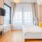 New-built Golden Luxury Studio with Balcony - Prága