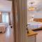 Golden Lighthouse Hotel