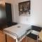 PrettyCentral1roomappartement - إشبورن