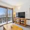 Three bedroom with Beautiful View & Short Walk to the Home Stretch Trail! Frosty