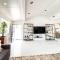 Luxury Oasis in Central Encino w Pool & Spa - 洛杉矶