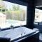 Luxury Oasis in Central Encino w Pool & Spa - 洛杉矶