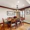 Lion Square Lodge East 313