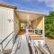 Apache Junction Home with Covered Deck and Grill - Апачи-Джанкшен