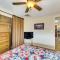 Apache Junction Home with Covered Deck and Grill - Апачи-Джанкшен