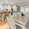 Williamstown Gem with Private Pool and Hot Tub! - 威廉斯敦
