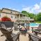 Golf Course Oasis Has Power and Water, MTR Options - 亨德森维尔