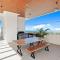 Ocean View Luxury in Periscope