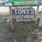Tony's Guesthouse