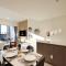 Livbnb-Prestige 1BR in Grande, Pool with Iconic Burj Khalifa View