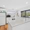 Kanga Beach House