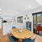 Kanga Beach House