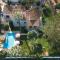 Las Marinas 8 by Aguilarent