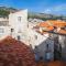 Celenga Apartments with free offsite parking