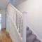 Pass the Keys Very large home with parking - Surbiton