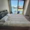 Family duplex room with a full view of the marina harbor, view of the sea - Yeosu