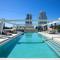 Modern Broadbeach Apartment With Amazing Views