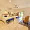 Mayan Majesty Boutique Hotel
