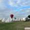 Silverstone Glamping and Pre-Pitched Camping with intentsGP - 银石