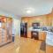 Pool, Deck and Grill Spacious Apt in Naugatuck! - Naugatuck