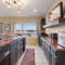 Lake of the Ozarks Home with 3-Story Deck and Views - 卡姆登顿
