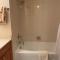 Top Floor Luxury, Sauna, Private Pool, Lake Bellaire Beach, 5 beds, 4 full bath