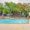Dallas Apartment with Pool Access, 10 Mi to Downtown - دالاس