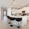 Stylish 5 Bdrm Abode with Private Pool and Spa in Encore - Kissimmee