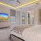 Modern 7 Bdrm Mansion with Themed Bedrooms at the Bear's Den - 基西米