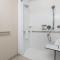 Candlewood Suites McPherson by IHG