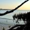Spacious 4-Bedroom Manly Beach Apartment, Balcony, Bath & Fireplace, 2 Min to Beach