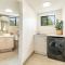 Edgewater 7 - Ocean Breezes - Holiday Yamba