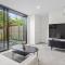 Sanctuary in St Albans Chic 2-Bedroom Retreat - 基督城