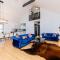 4 BD Stylish Cottage W Private Pool & hot-tub