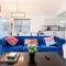 4 BD Stylish Cottage W Private Pool & hot-tub