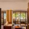 Royal Palms Beach Hotel