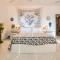 Bella Vista Sant Orsula 2 bedroom View Terrace Historic Center Spacious Apartment