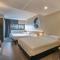 B&B HOTEL La Rochelle Centre Les Minimes