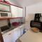 Charmant T2 cabine au Lioran, balcon sud-est, 4 personnes - FR-1-787-98 - 拉维西尔