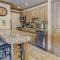Lion Square Lodge South 554