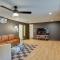 Deck and Fire Pit Stunning Twain Harte Cabin! - Twain Harte Deck and Fire Pit Stunning Twain Harte Cabin! - Twain Harte