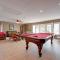 Stunning Southaven Estate Pool and Spacious Deck!
