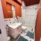 Modern Studio Nr 10 private Kitchenette and Bathroom - ليماسول