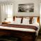 Mid-term Hub 2 King Beds Workspace - Lake Charles