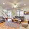 Waterfront Lake Anna Home Kayaks and Private Dock